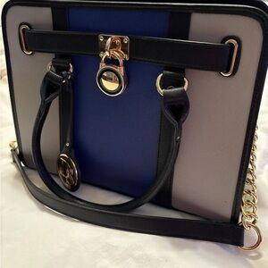 Dasein Black and Blue Women's Handbag